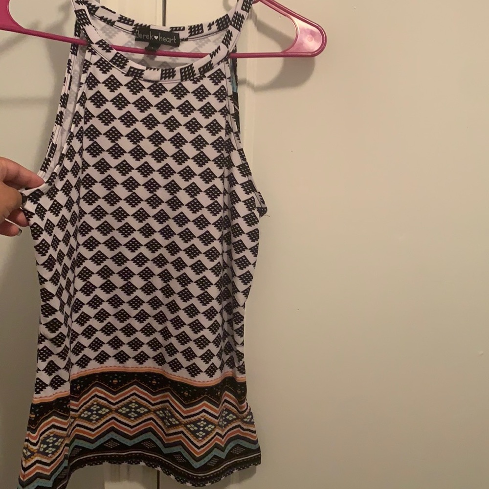 Derek heart size large tank top